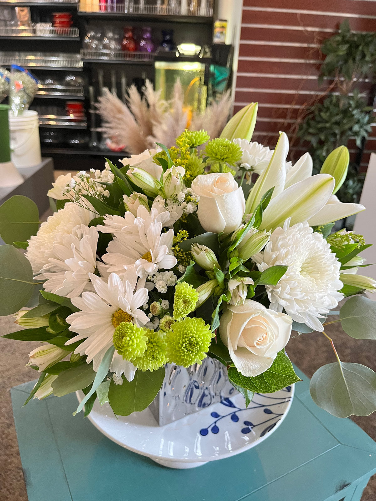 Condolences Love - Vivian's Flower Market