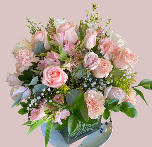 Rose Glass - Vivian's Flower Market