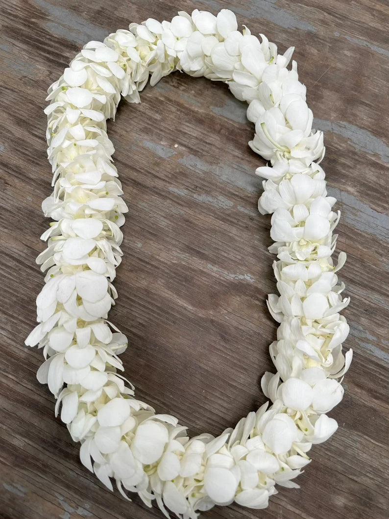 Leis - Vivian's Flower Market
