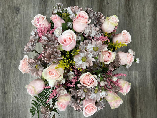 Dusty Rosie Bouquet - Vivian's Flower Market